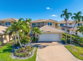 10367 Quail Crown Dr #28, Naples, FL 34119