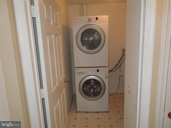 3rd image of 18715 Sparkling Water Dr #9-102