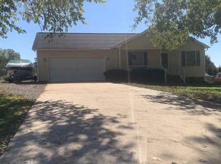 165 Alberta Dr, Woodruff, SC 29388