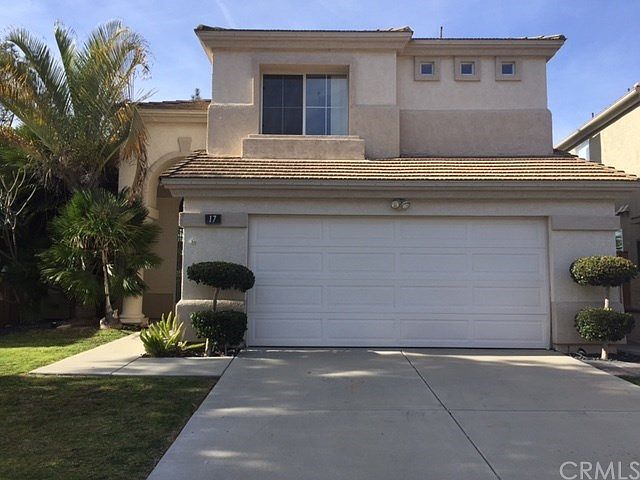 1st image of 17 Blackbird Ln