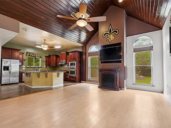 5th image of 64166 Serenity Dr