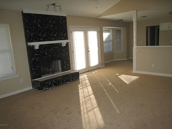 3rd image of 7512 Allspice Cir N