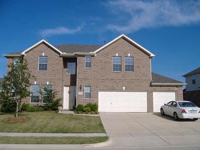 1st image of 2936 Blue Lake Dr