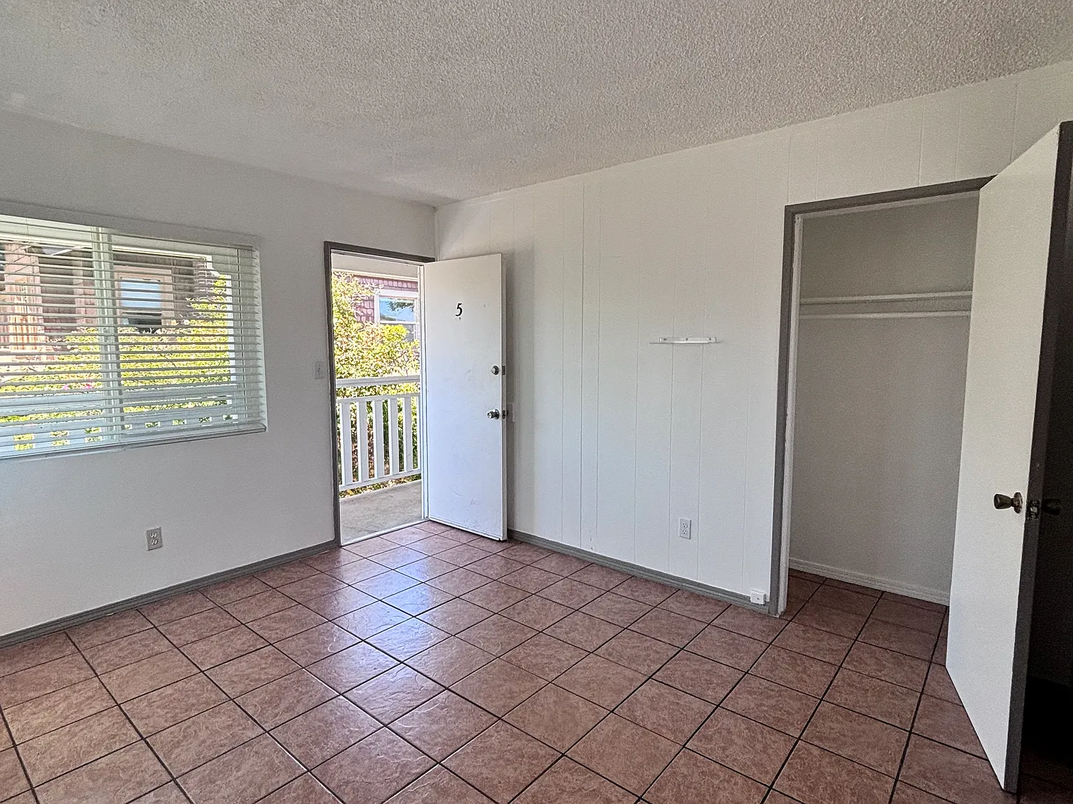 Studio, $1,795 — Photo 2