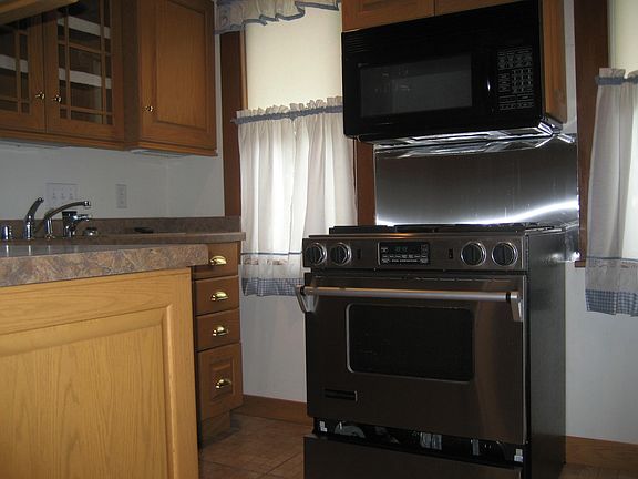 5th image of 710 John Adams St #1/2