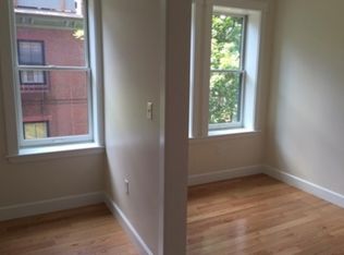 369 Harvard St APT 4, Cambridge, MA 02138