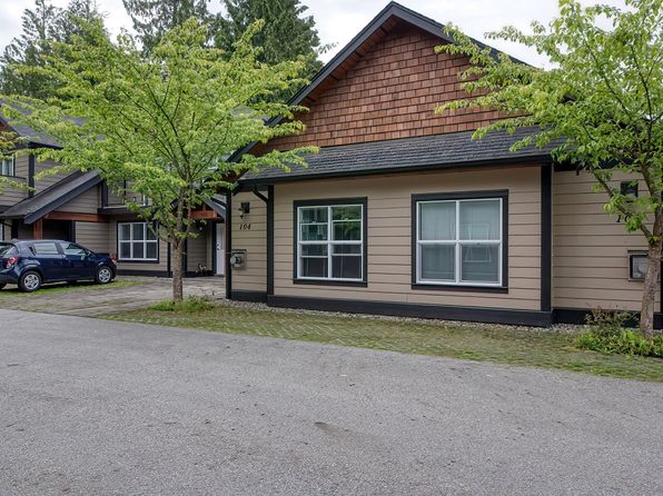 518 Shaw Rd #104, Gibsons, BC V0N 1V8