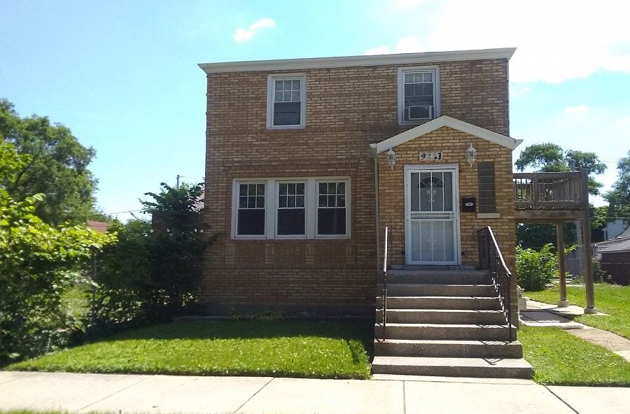 1st image of 9231 S Greenwood Ave
