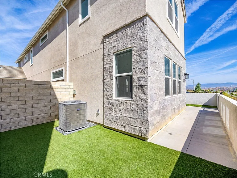 27398 Fox Den Pl — Photo 42
