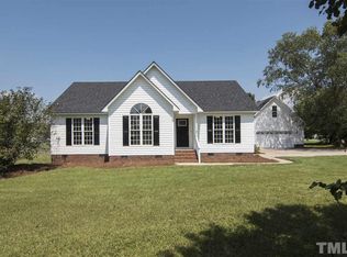 1999 Woodstone Dr, Clayton, NC 27527