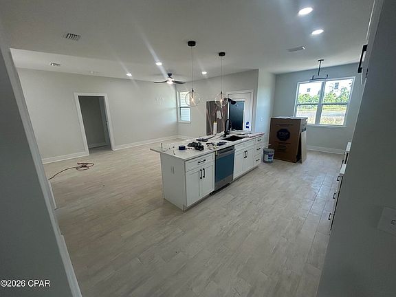 3rd image of 6659 Fox Lake Dr