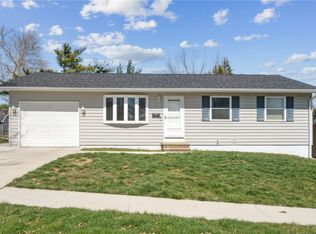 560 W 9th Ave, Marion, IA 52302
