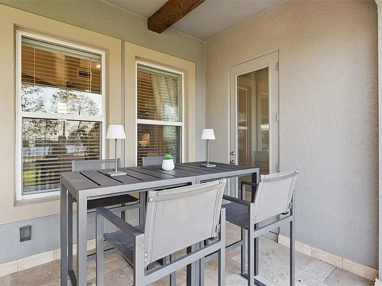 7556 John Hancock Dr — Photo 49
