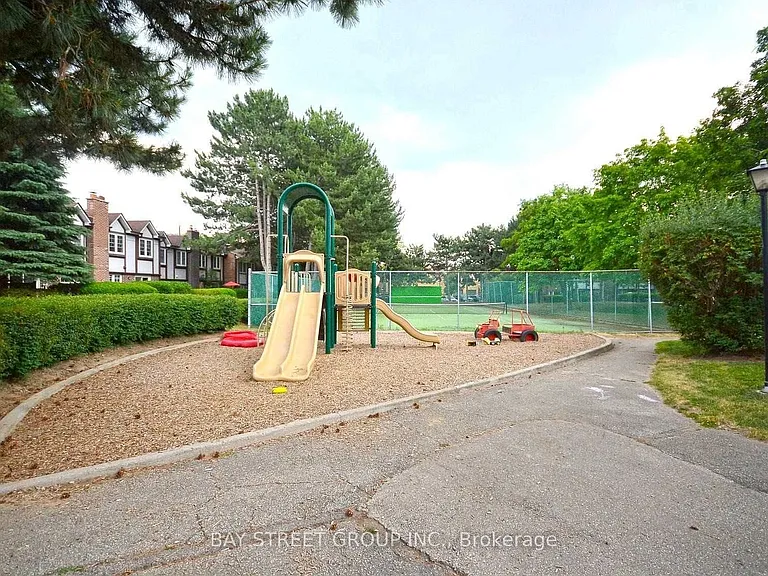 2120 Rathburn Rd E #127 — Photo 15