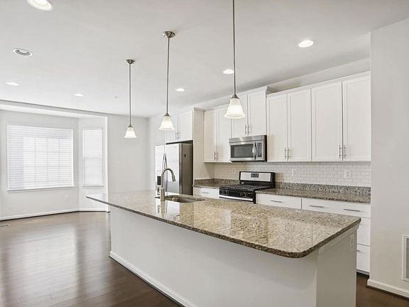 3rd image of 7837 Rappaport Dr