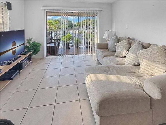 5th image of 10411 SW 108th Ave #251