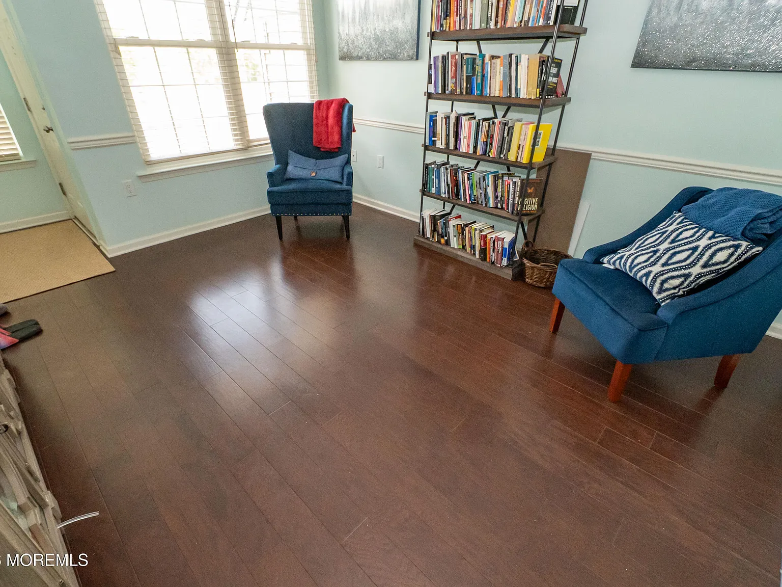 3 bed, 3.5 bath, 2152 sqft, $4,200 — Photo 2