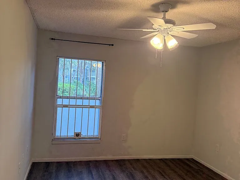 3827 Bay Club Cir #103 — Photo 22