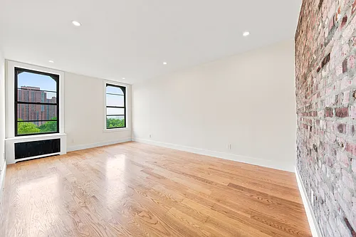 2600 Amsterdam Ave Photo 1 2600 Amsterdam Ave Photo 1