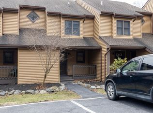43C Sky View Cir, East Stroudsburg, PA 18302