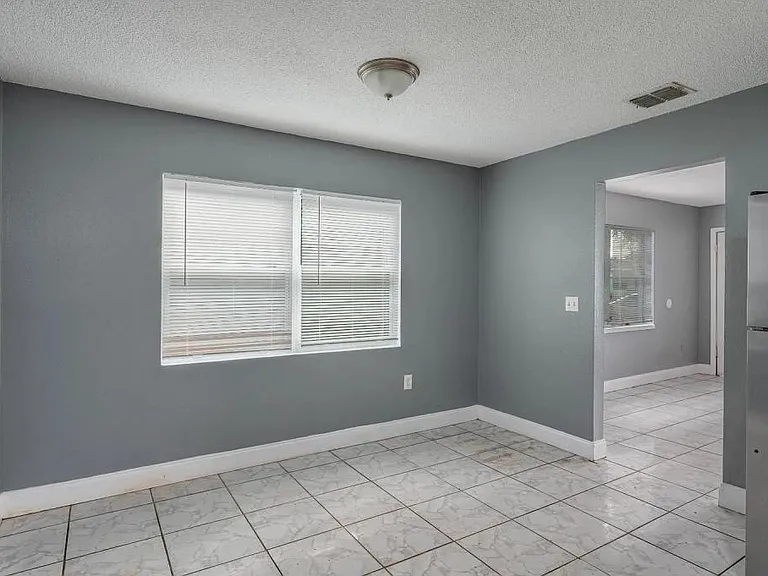 235 Palmetto Ave NW — Photo 9
