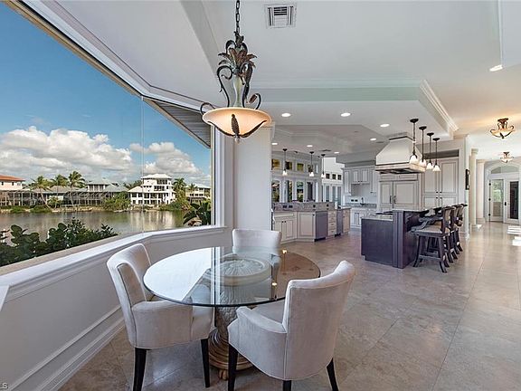 5th image of 230 Barefoot Beach Blvd
