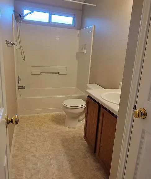 730 Blair Ave — Photo 8