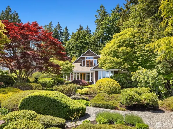 14446 Sunrise Drive NE, Bainbridge Island, WA 98110