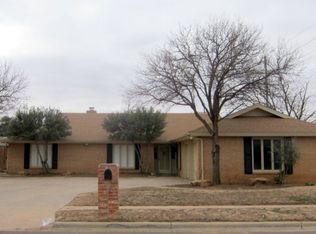 5727 77th St, Lubbock, TX 79424