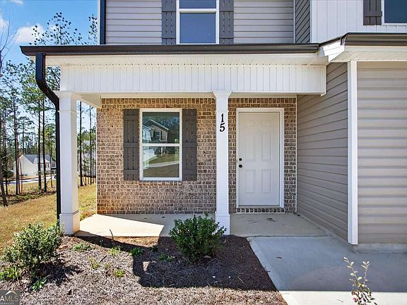 4th image of 15 Fontana Ct