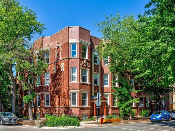 2154 W Cortez St #2E, Chicago, IL 60622