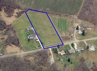 Weymouth Rd, Hinckley, OH 44233