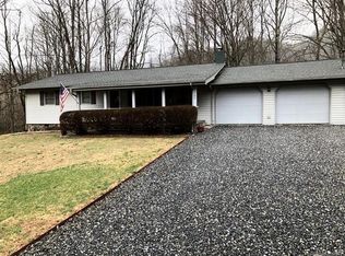 1347 Fisher Creek Rd, Sylva, NC 28779