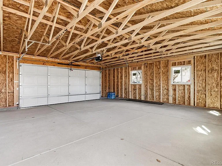 2280 S Decatur St — Photo 19