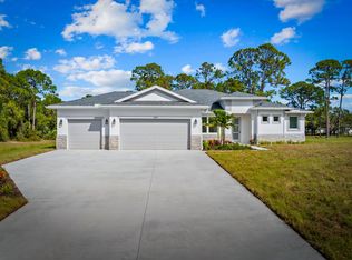 10652 Lighter Wood Ln, Fort Pierce, FL 34945