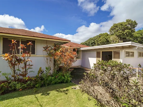 11 Nanea Ave, Wahiawa, HI 96786