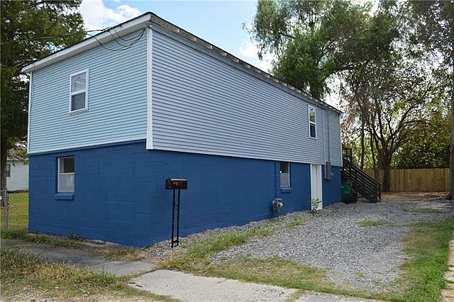 1st image of 119 Otto St
