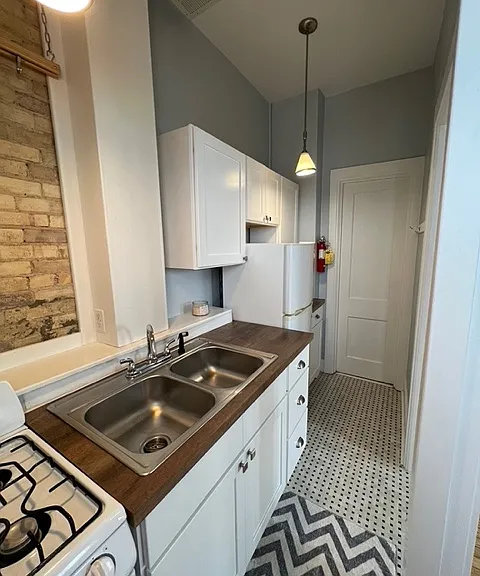 Lafayette Apartment Homes — Photo 22
