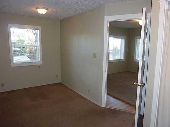 5th image of 2603 E 19th St