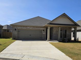 1820 Loebner Ln SE, Cullman, AL 35055