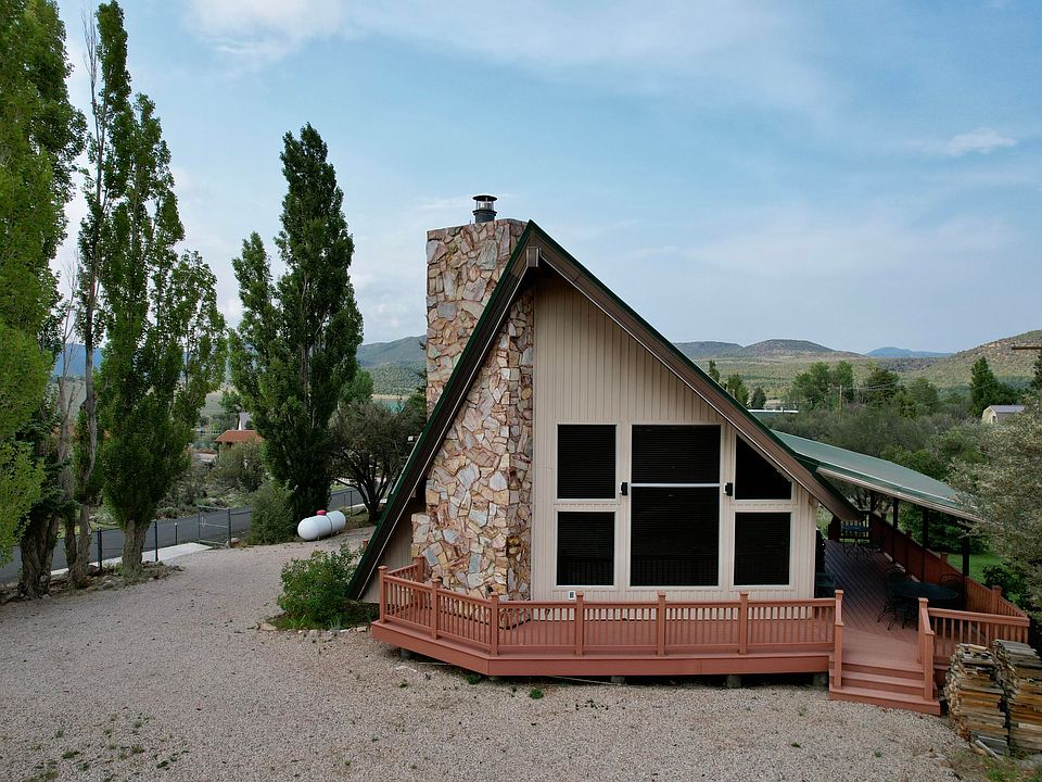 1st image of 275 Lloyd Canyon Dr
