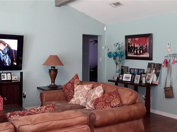 5th image of 3536 Park Lake Dr