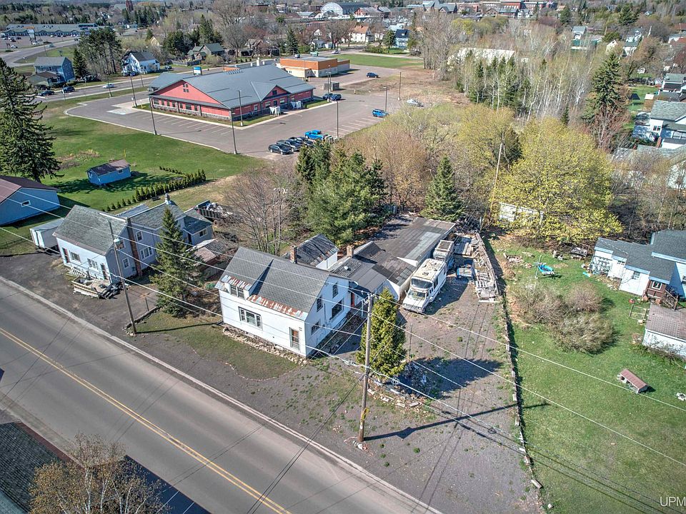 1st image of 25828 Lake Linden Ave