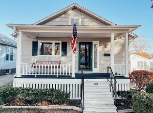 1920 Dial Ct, Springfield, IL 62704