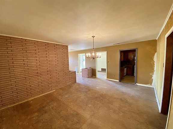 4th image of 1101 Jerome St
