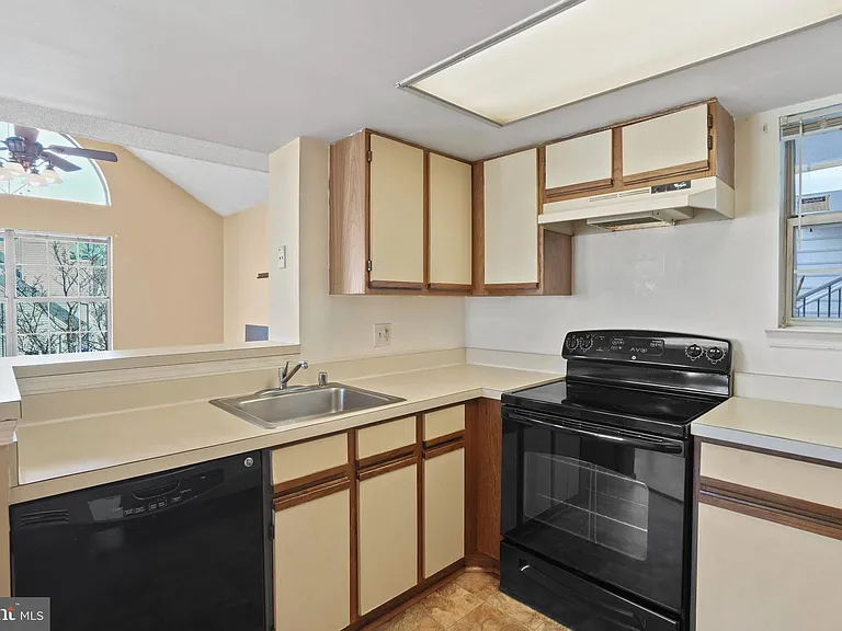 14023 Vista Dr #89 — Photo 9