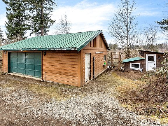 3rd image of 12802 265th Avenue Ct E