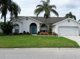 5607 61st St E, Bradenton, FL 34203