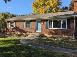 5301 Grandin Road Ext, Roanoke, VA 24018