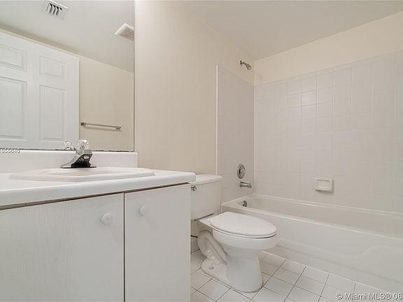5th image of 5530 NW 61st St APT 301